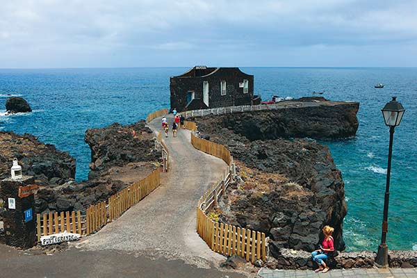 Najmniejszy hotel świata znajduje się w Las Puntas na El Hierro. El Hierro 1
