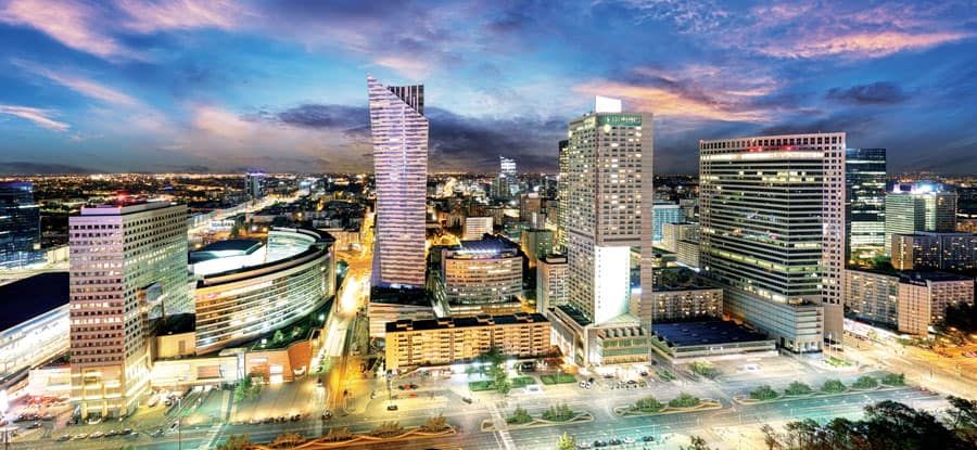 W miastach nie brakuje sal konferencyjnych. Biznesowe hotele SPA, Warszawa